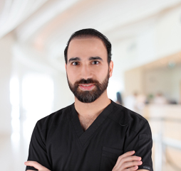 رأفت عبد الرحمن - طبيب اسنان عام